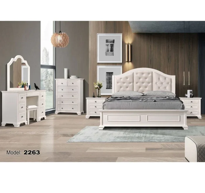 Charlotte Bedroom Collection